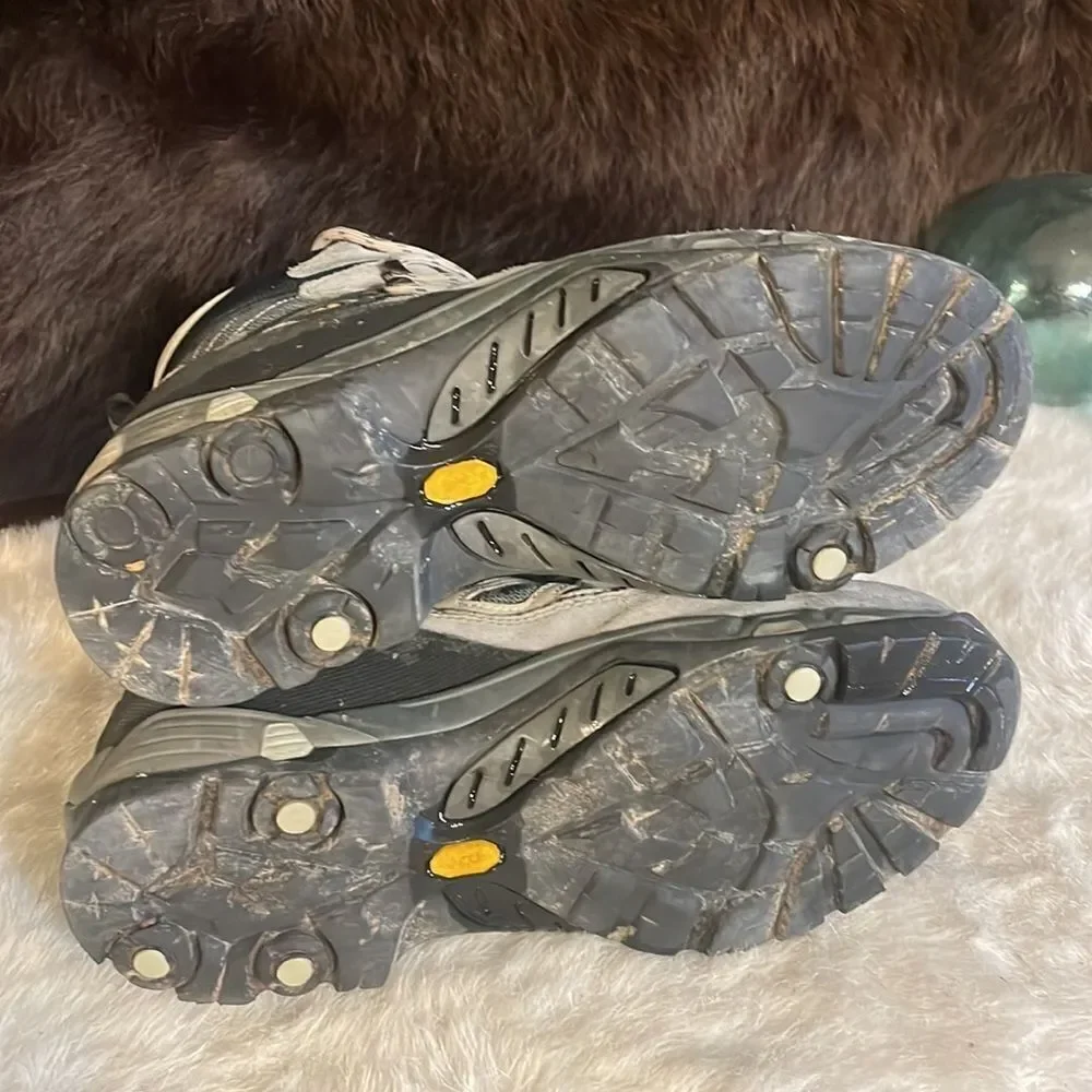 Asolo hiking boots 9.0 (5000E)